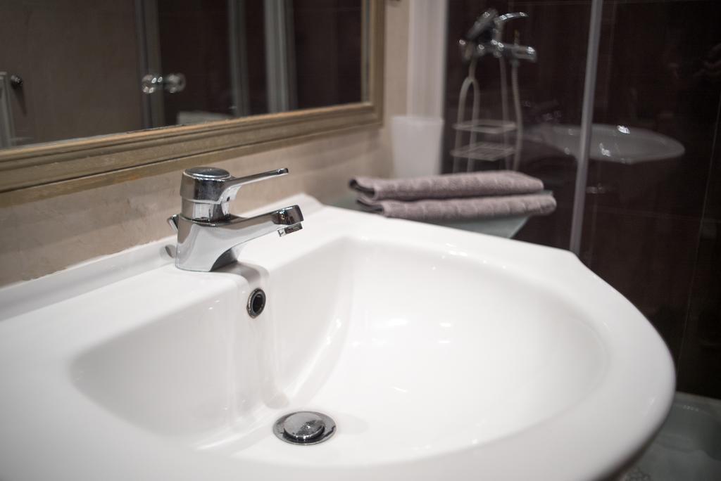 Inviting Flat In The Heart Of Town Apartment Будапеща Екстериор снимка